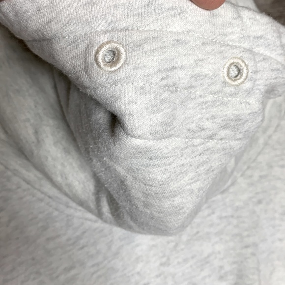 Aritzia Community - Picture 2 of 5